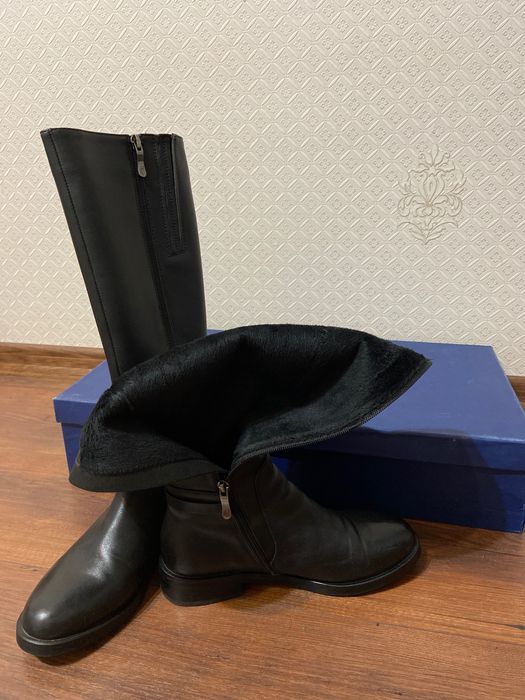 Продам сапоги женские демисизонные.