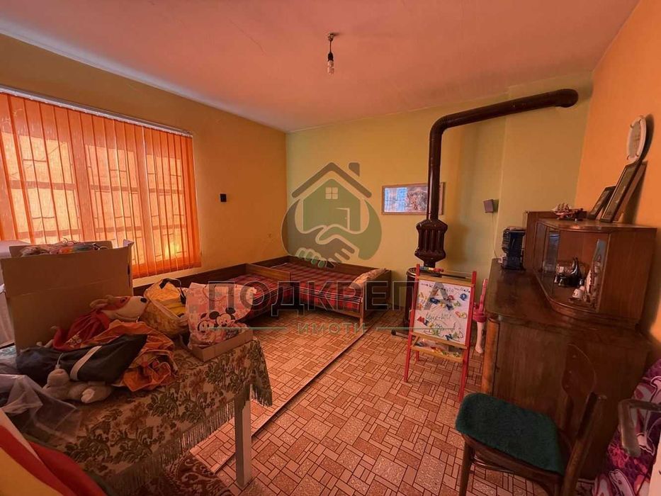 Къща в Ново Село