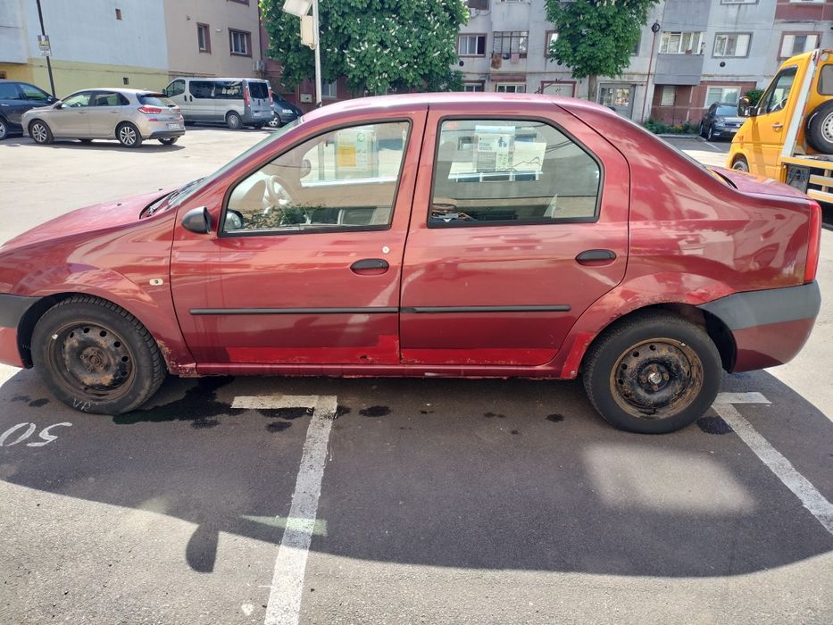 Dacia Logan pentru dezmembrări