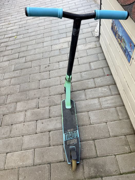 Trotineta gravity madd extreme