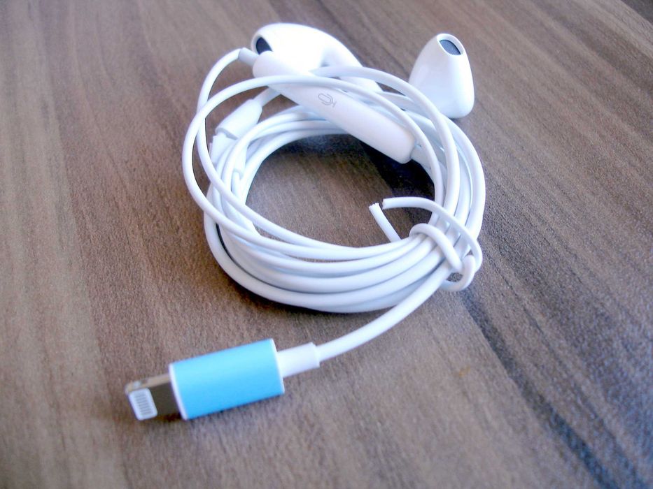 Apple iPhone - Оригинални слушалки с Bluetooth