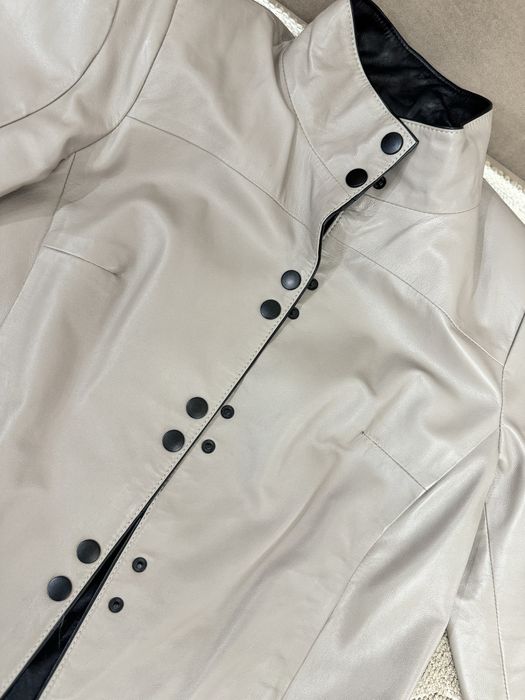 Продам кожаную куртку