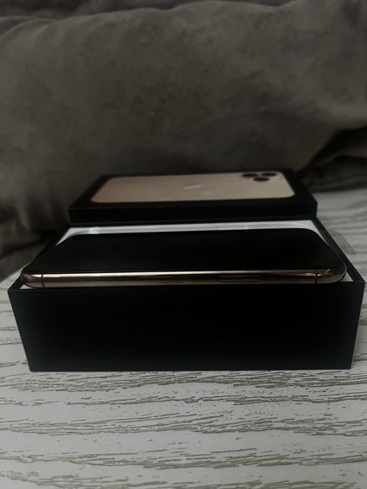 iPhone 11 Pro 64 гб золотой