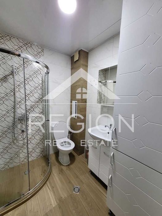 Дава се под наем Тристаен апартамент в Варна, Левски - 85 кв.м за 800 € - Снимка #9