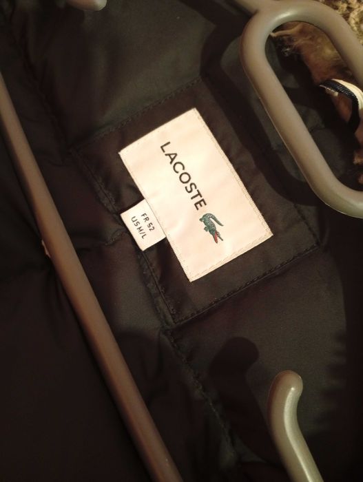 ОРИГИНАЛНО яке Lacoste за ръст около 176-182см,90-95кг