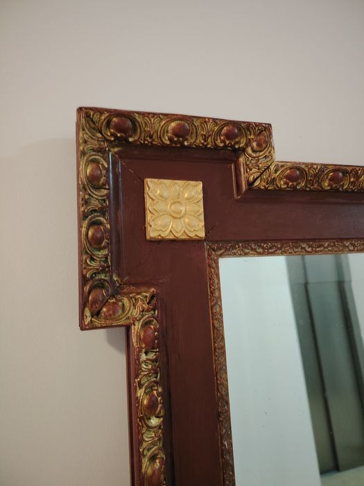 Oglinda antica  deosebita in stil francez cu sticla fațetata și rama d