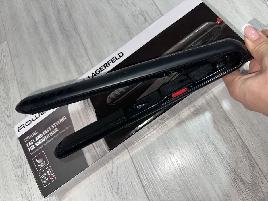 Преса за коса на Roventa Karal lagerfeld