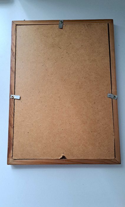 Деревянная рамка со стеклом, 32*23см.