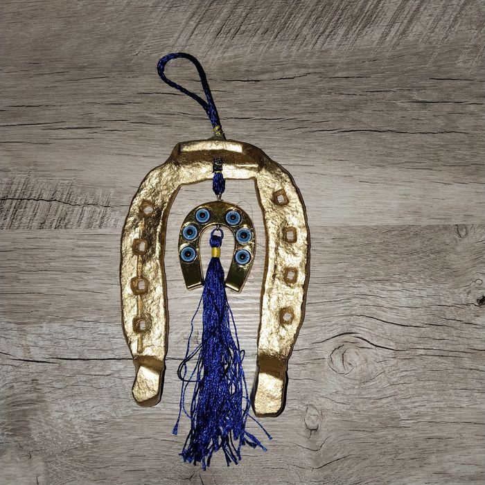 Продам подковы оберег