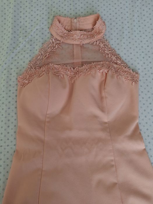 Официална рокля с дантела