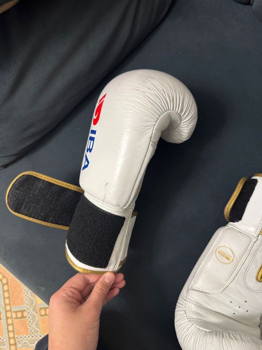 IBA 2024 Boxing перчатка