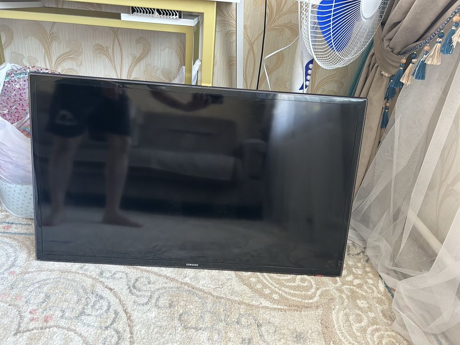 Телевизор Самсунг