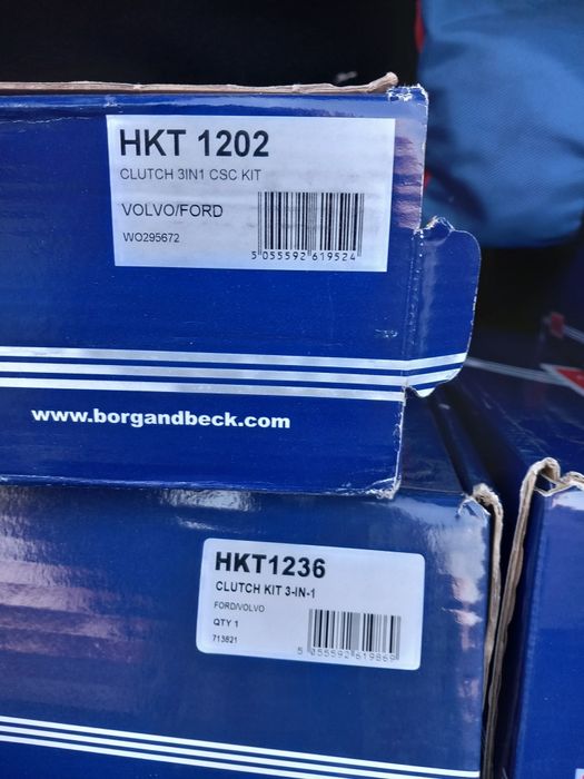 Съидинители чисто нови