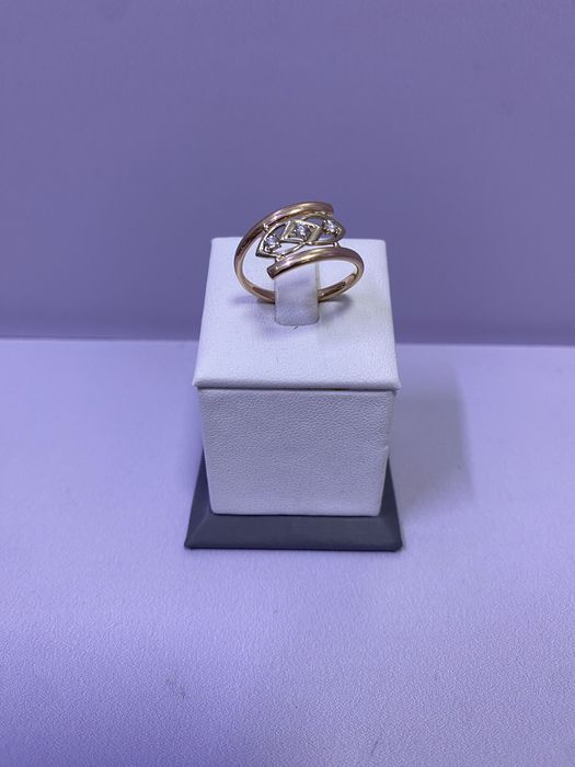 Кольцо с камнями / СТ 24673