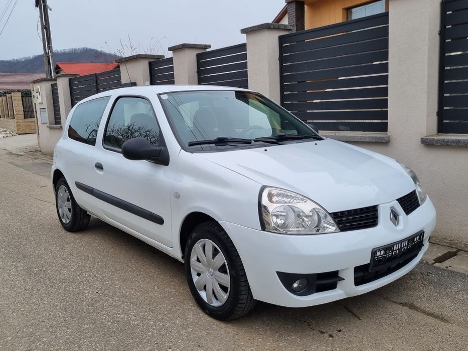 RENAULT Clio 2010 — imagine 2