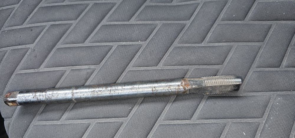 Метчик гаечный  М 16,0 х 1,5 , 1  ГОСТ 1604-71 Metchik Rossiya