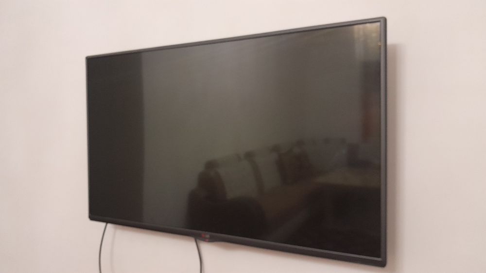 Lg televizor sotiladi