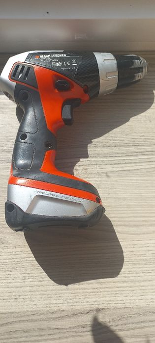 Filetanta Black & Decker + incarcator