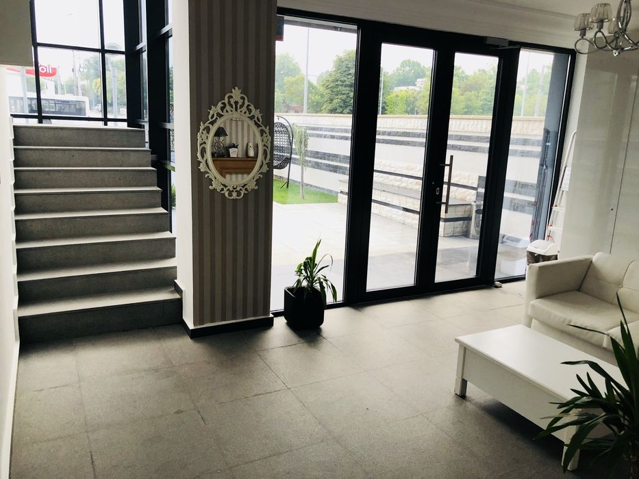 Inchiriez apartament 2 camere mamaia nord (Voll)