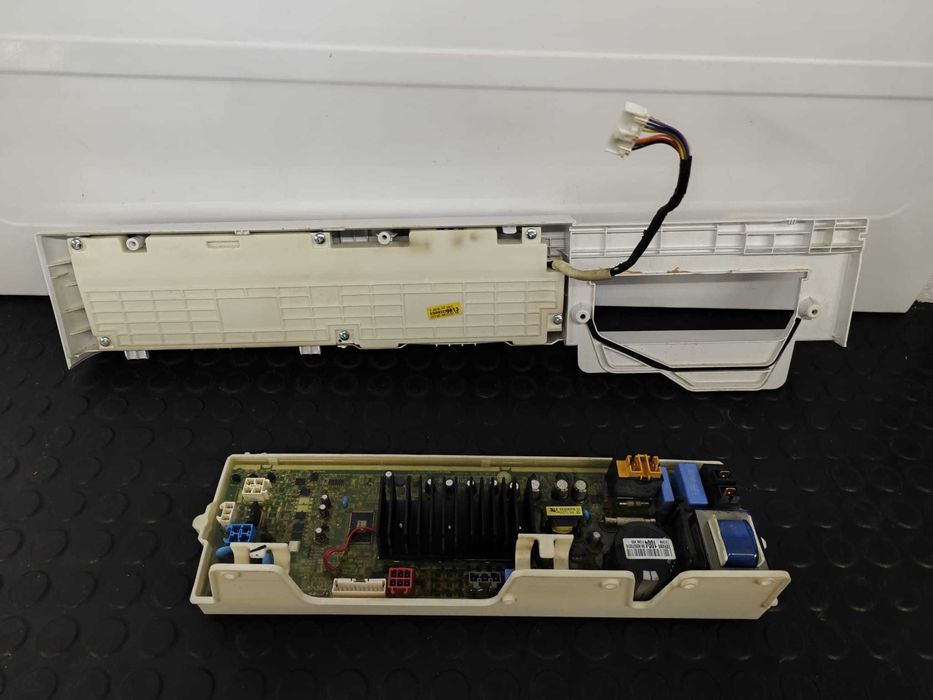Placa electronica masina de spalat LG F2J7HY1W / R3