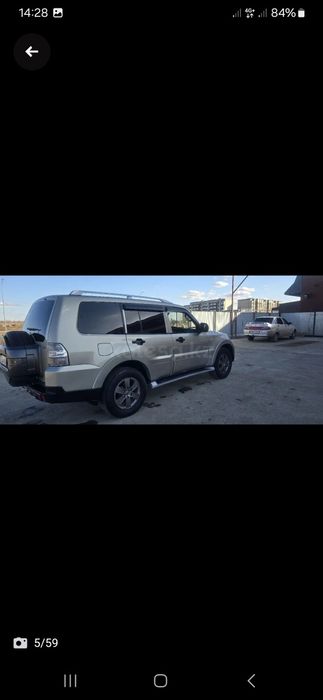 Продам мицубиси паджеро 4