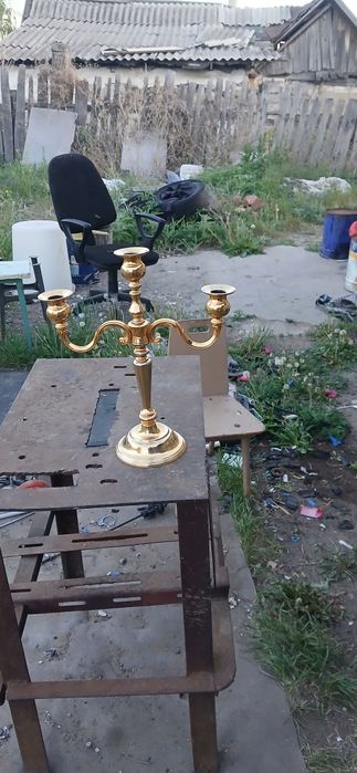 Продам Подсвечники.