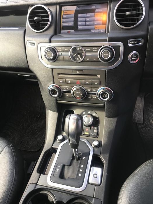 Cutie de viteze automată landrover Discovery SDV4 3.0tdi 2011