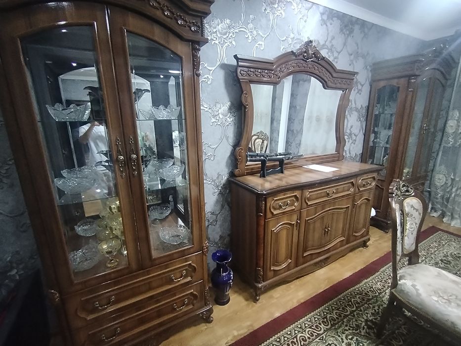 зал гарнитура продаётся