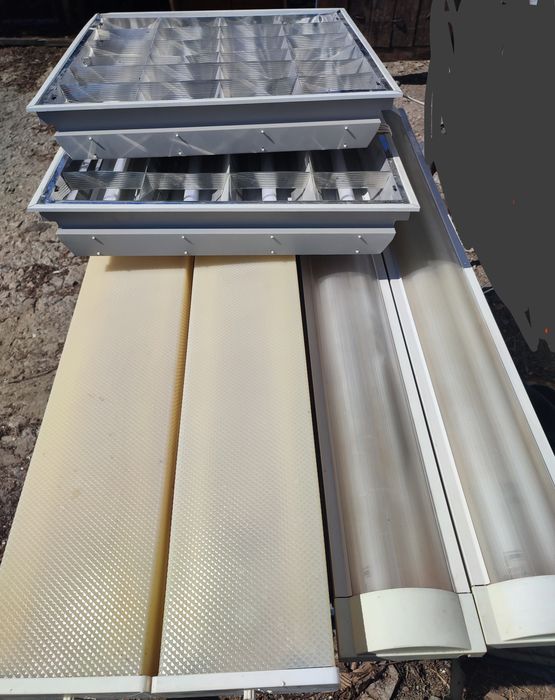 Продам светильники