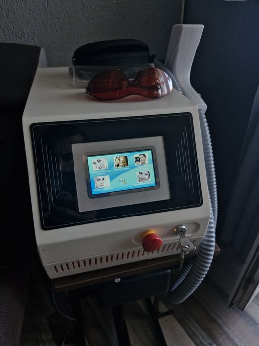 Laser tatuaje sprâncene negi