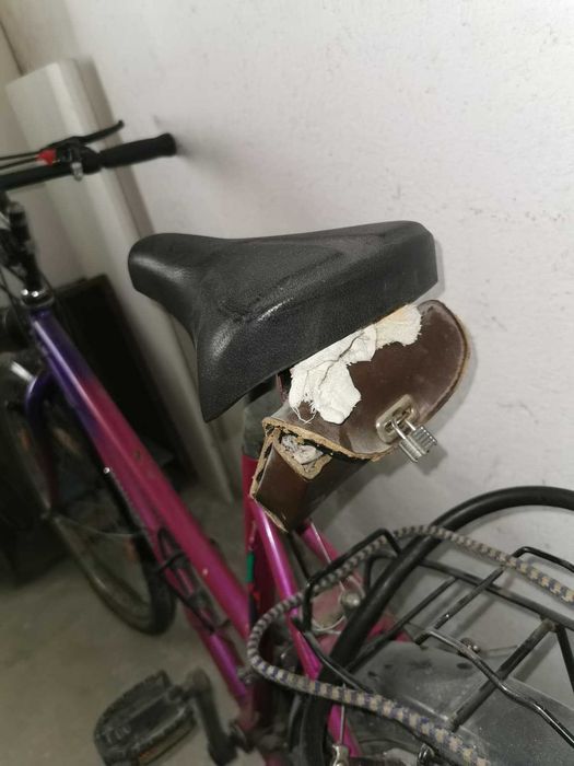 Bicicleta de vanzare, pret negociabil