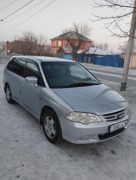 Минивэн Honda odyssey