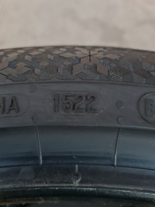 Зимни гуми 2 броя CONTINENTAL WinterContact TS870P 225 45 R18 дот 1522