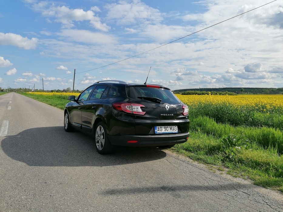 RENAULT Megane 2015 — imagine 2