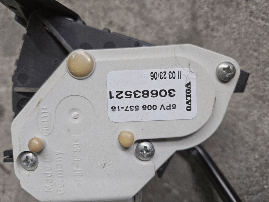 Педал за газта от Volvo XC90 2.4d