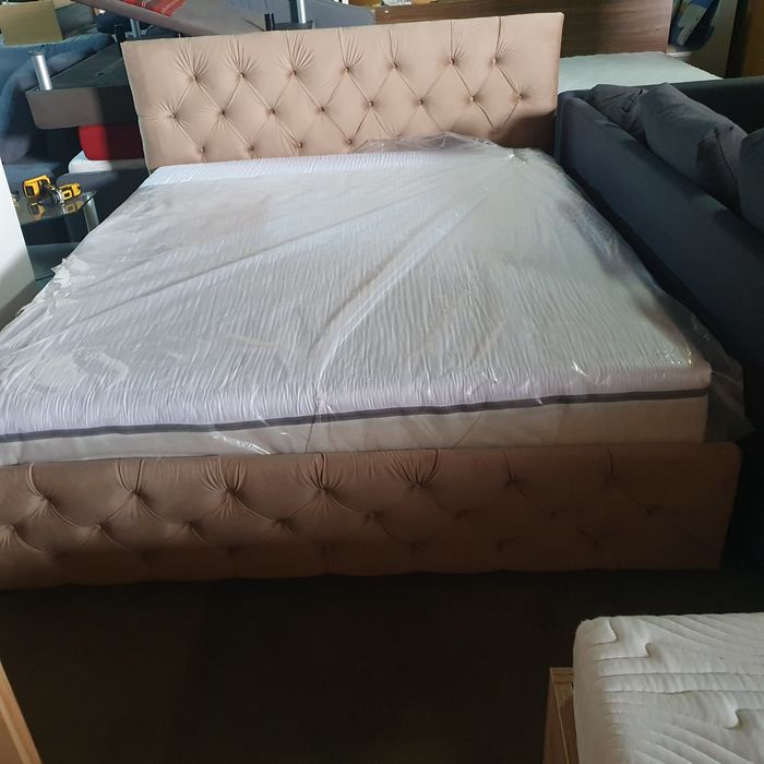 Pat dormitor tapițat 1,60m/2m +saltea