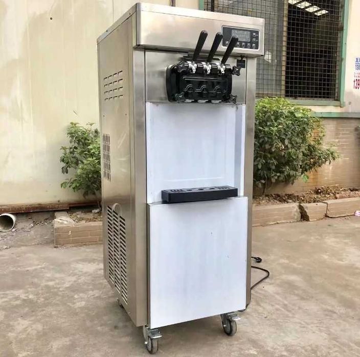 LIVRARE GRATUITA Masina de inghetata 220v 2400W NOUA 2+1 Arome