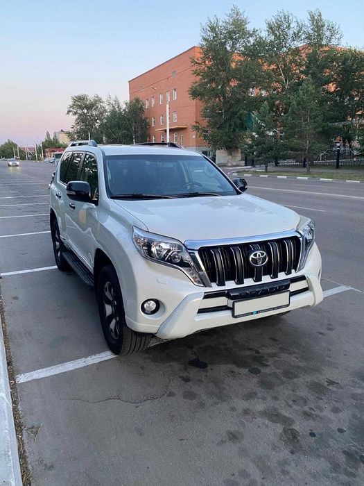 Toyota Land Cruiser Prado 2014 г.