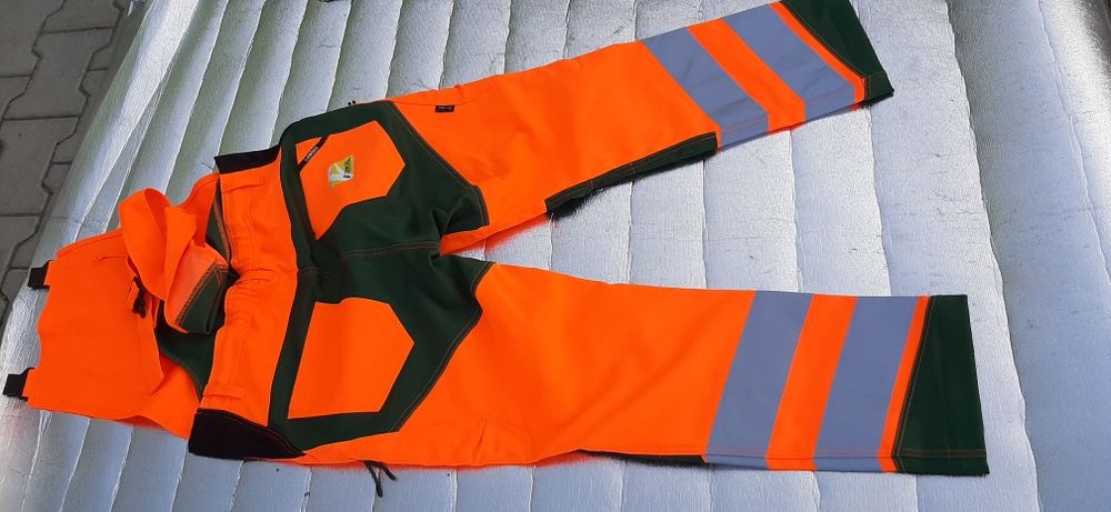 Pantaloni  bretele   reflectorizanti
