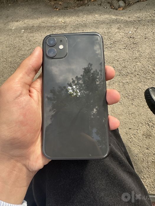 iphone 11 64gb LL/A
