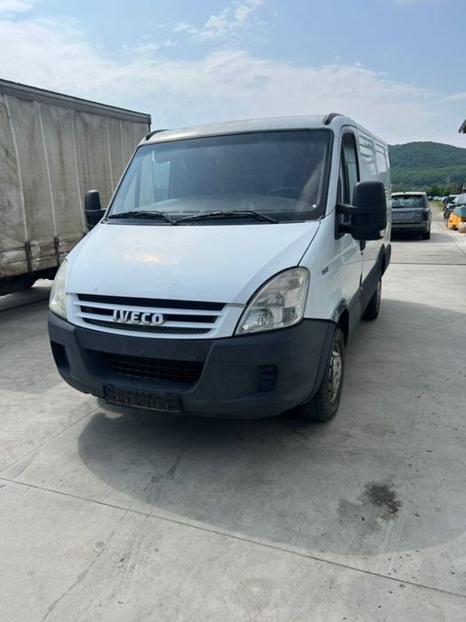 DEZMEMBREZ Piese Auto IVECO Daily Motor 2.3 Diesel Euro 4 Cutie de viteze Manuala 5 + 1 Trepte Punte Cardan Volan Stanga Plansa de Bord USA culisanta Spate