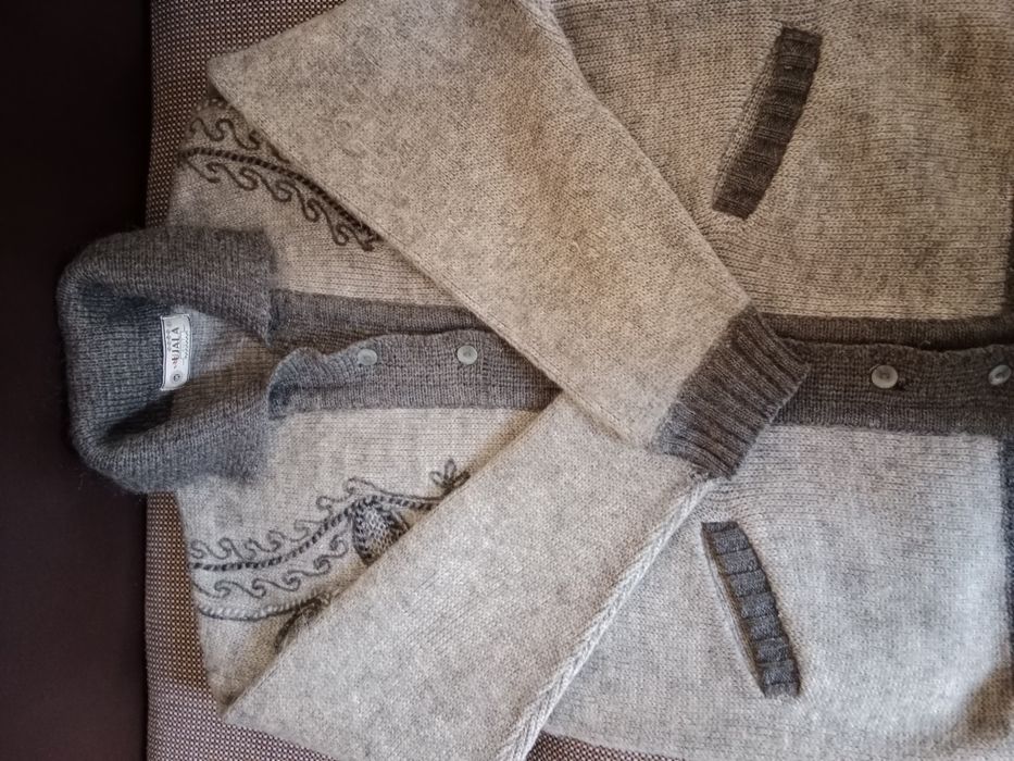 Продается кофта ххххххххххххххххххххххх