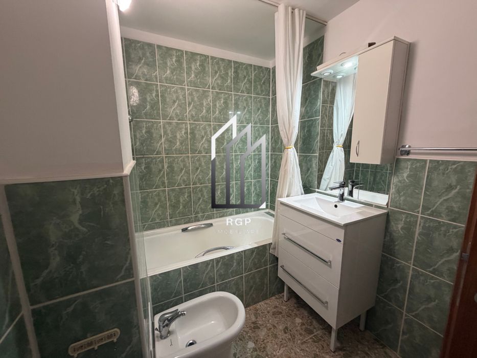 Apartament PB 3 camere, Nufarul-Lotus, decomandat