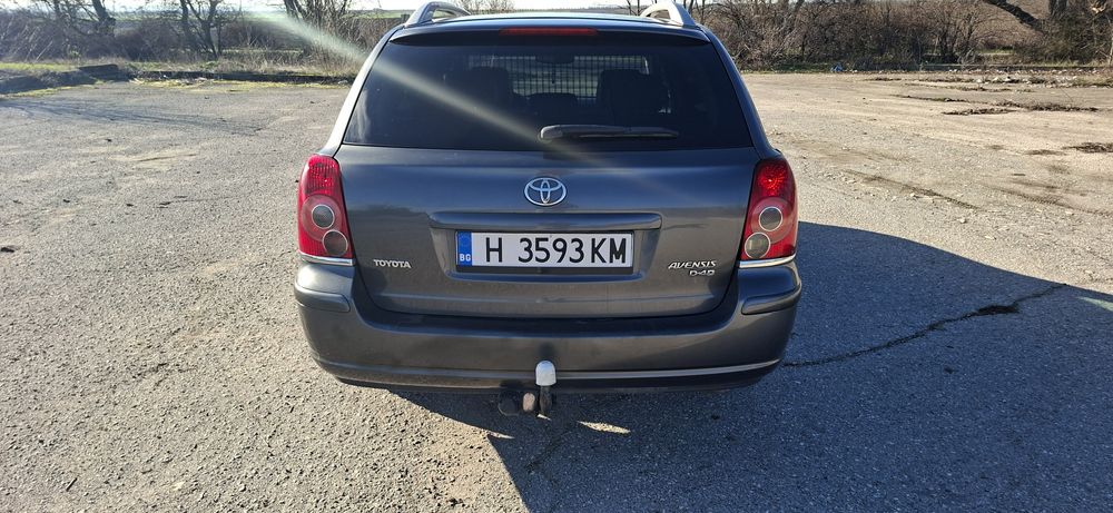 Тойота авенсис 2.0 126кс.2008г