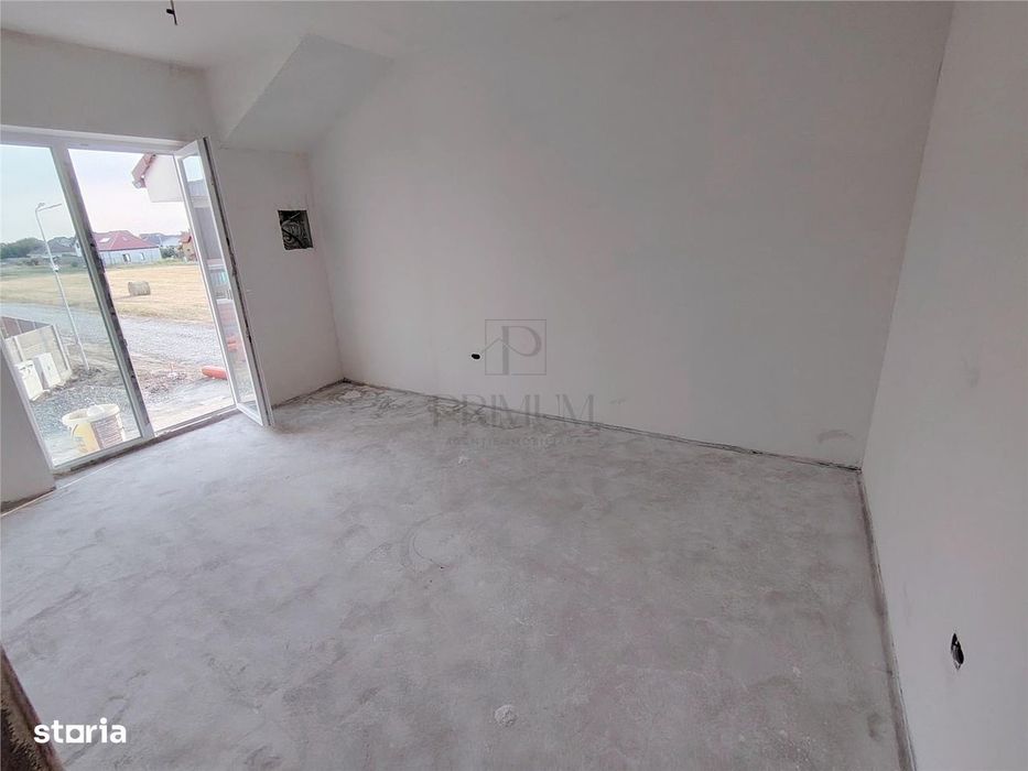 Duplex 4 Camere - Dormitor La Parter - Bucatarie Inchisa