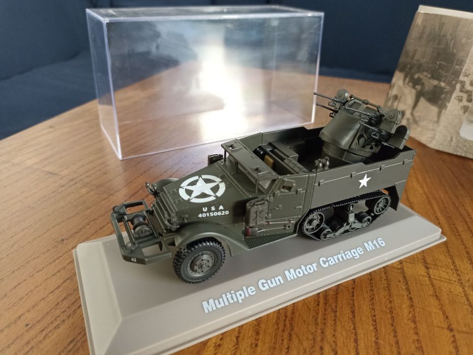 Камиони в мащаб 1 / 43