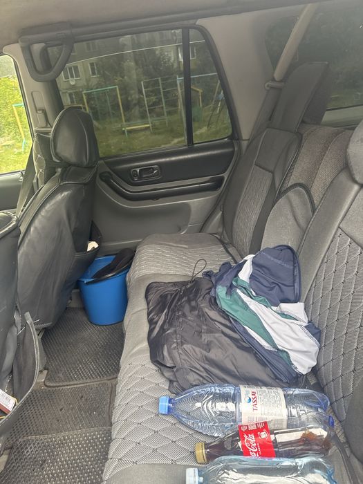 Продаю машину…………….