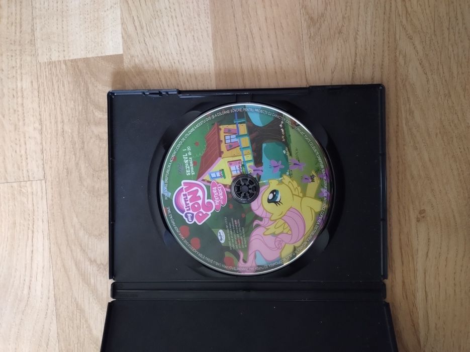 DVD cu My Little Pony sezonul 1