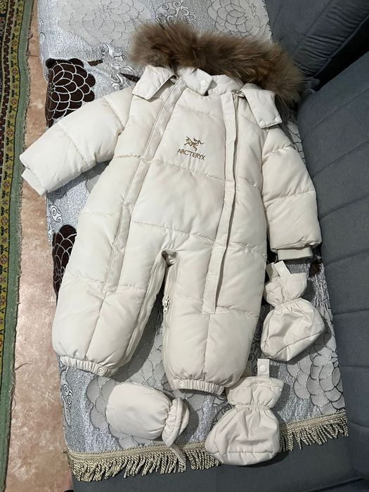 Комбинезон трансформер, новый , очень теплый,