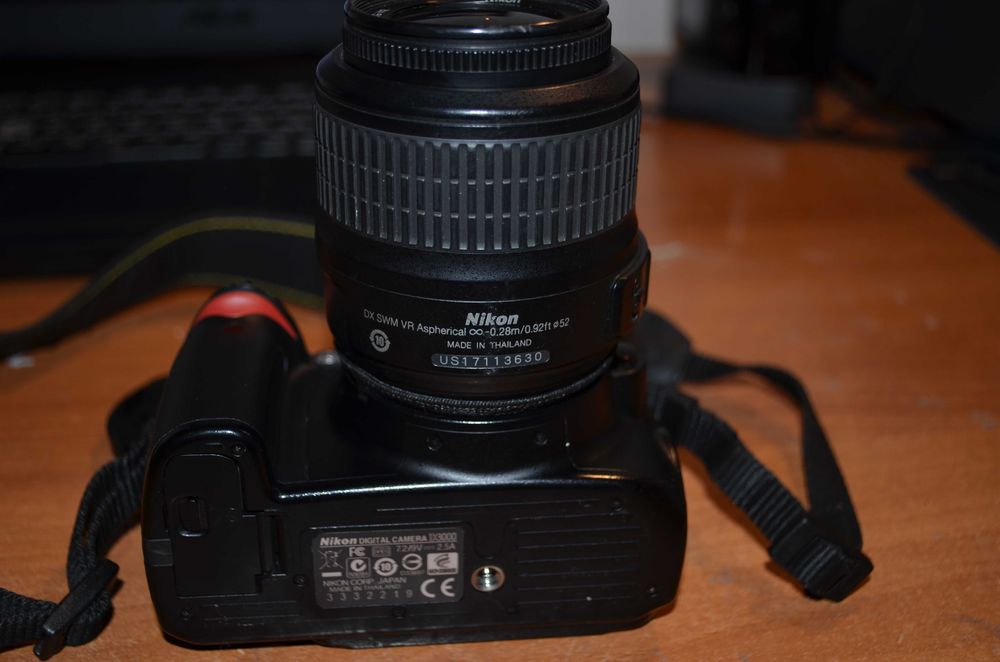 Фотоаппарат Nikon D3000
